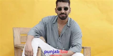 maninder buttar height|Maninder Buttar Affairs, Age, Height, Net Worth, Bio .